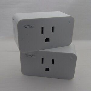 Wyze Plug, 2.4GHz WiFi Smart Works with Alexa, Google